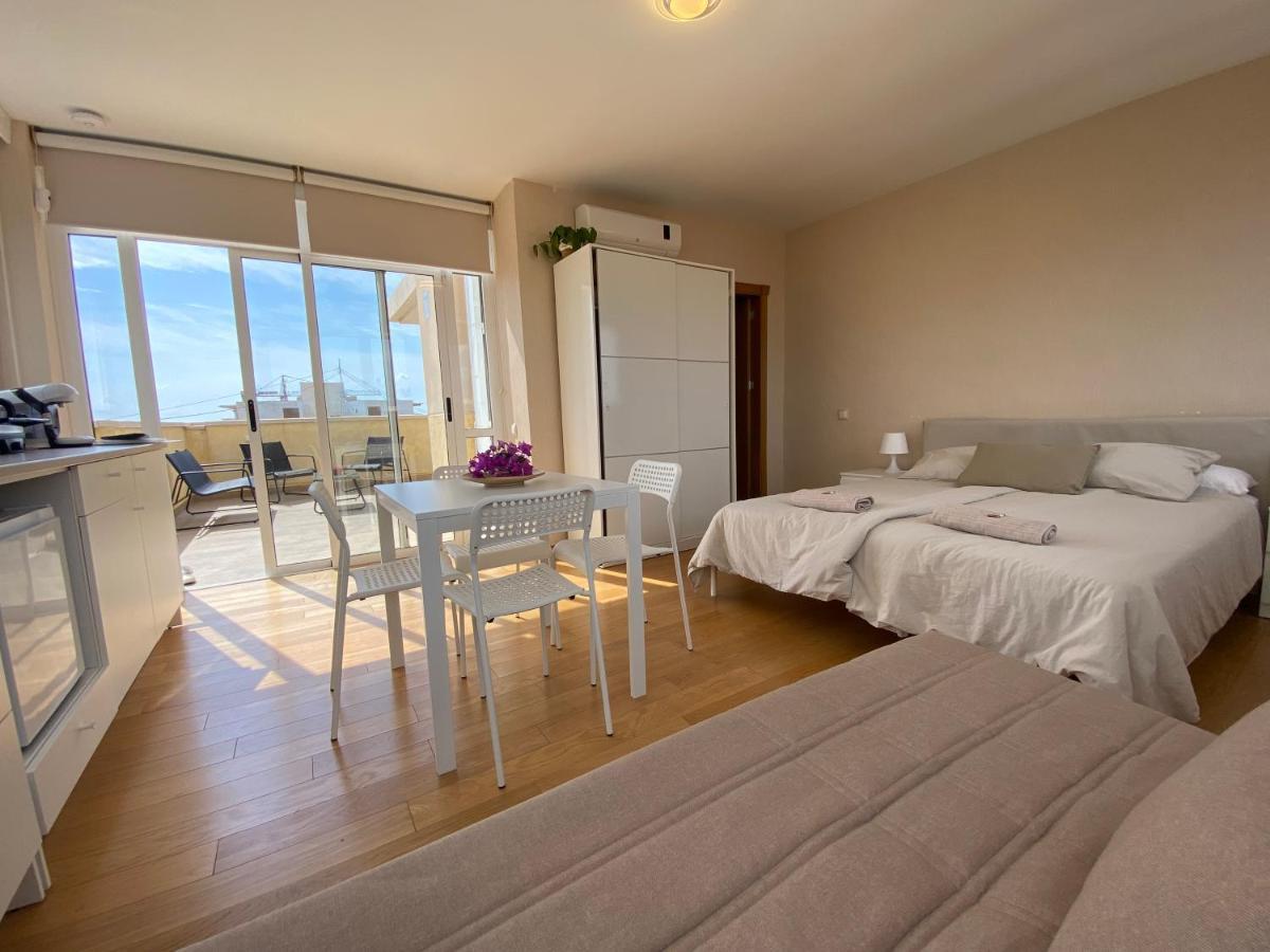 엘 캄펠로 Attic With Great Terrace Close To The Sea 아파트 외부 사진